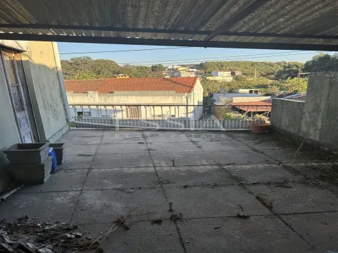 Moradia para Reabilitação para Indústria ou Habitação na Maia