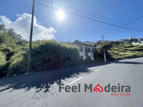 Moradia para Restaurar T2