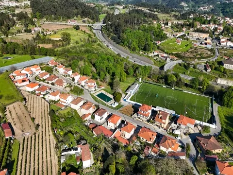 Vende-se terreno urbanizável com 42633m2 na Toutosa, Marco de Canaveses