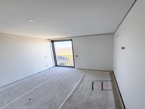 T1+1 Novo em São Mamede | Polo Universitário | Hospital S. João