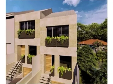 Moradia Geminada T3+1 Venda