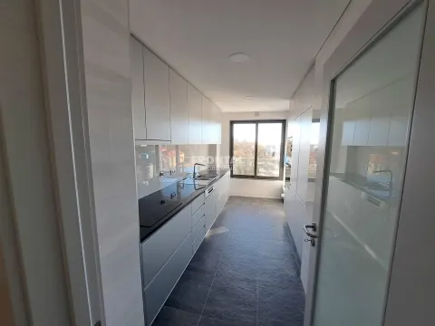 Apartamento T3 - Arquitetura Contemporânea | Boavista – Porto