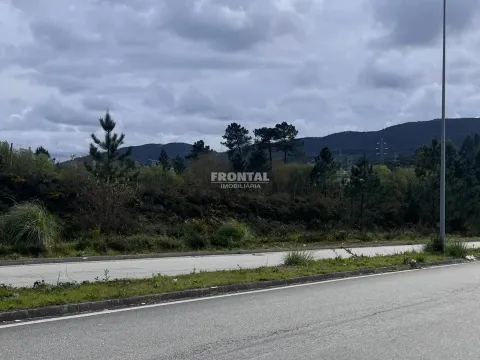 Terreno Industrial em Campo