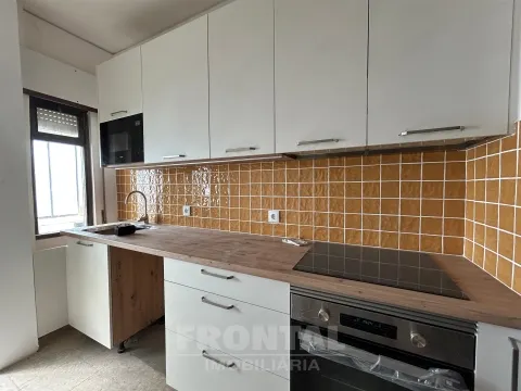 4-Bedroom Apartment for Rent – ​​Porto City Center (130 m²)