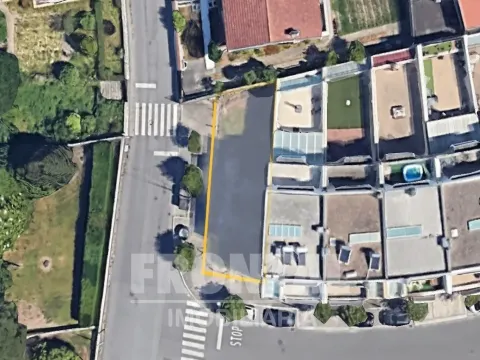 Terreno para Construção – 2 Frentes | Ermesinde, Valongo