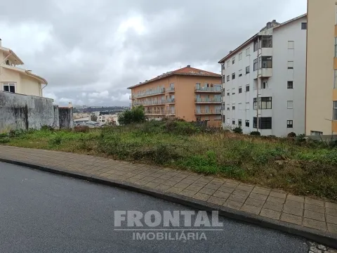Terreno para Construção – 828 m² | Junto ao Metro Rio Tinto, Gondomar