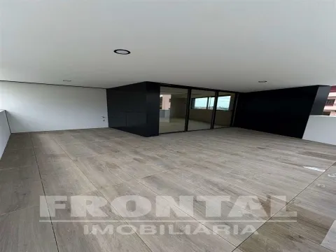 T4 com varanda | GONDOMAR