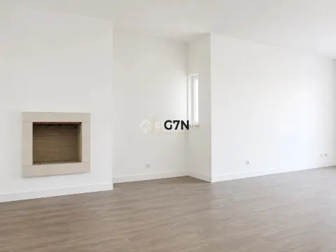 Moradia Geminada T3