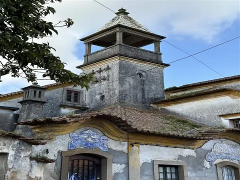 Huis om te verbouwen >=10 kamerwoning