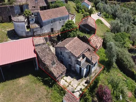 Moradia para Restaurar T7