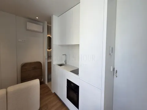 T1 Neuf et Moderne​​​​​​​ – À 10m du Métro Faria Guimarães, Porto