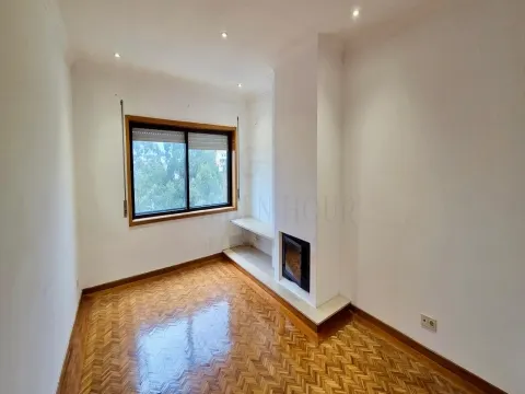 Apartamento T2 com Jardim em Gulpilhares