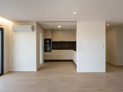 Apartamento T3 nas Devesas, Vila Nova de Gaia