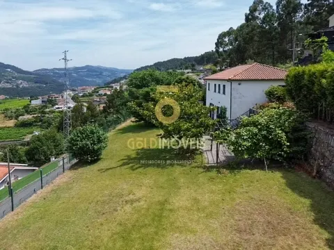 kleiner Landbesitz 6 Schlafzimmer