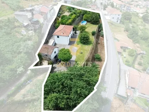 kleiner Landbesitz 6 Schlafzimmer