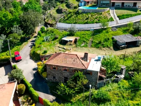 Moradia para Restaurar T2