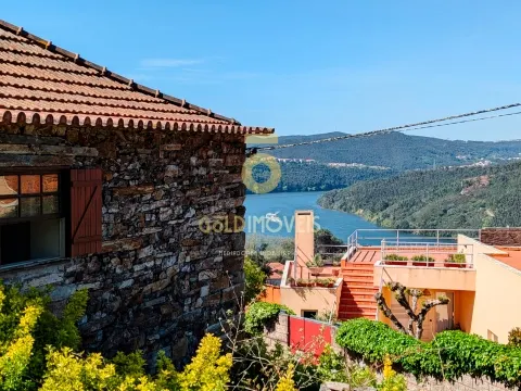 Moradia para Restaurar T2