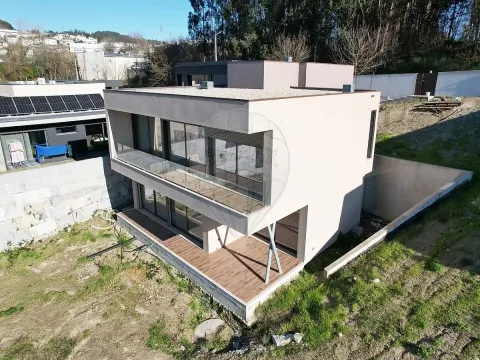 Moradia T3 para venda