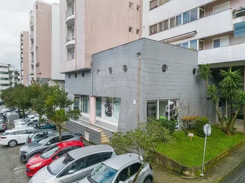 Loja  para arrendamento