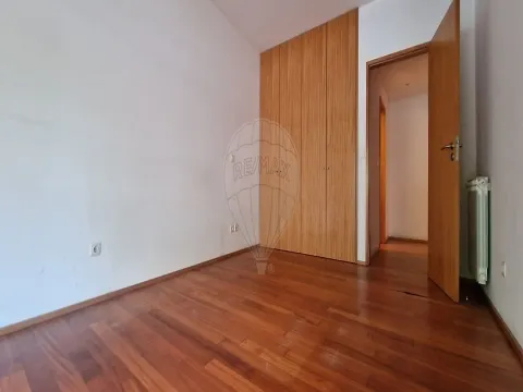Apartamento T1 para arrendamento