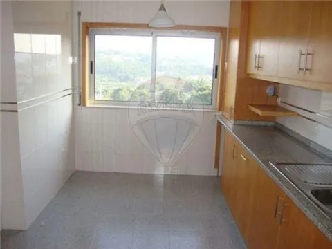 Apartamento T3 para arrendamento