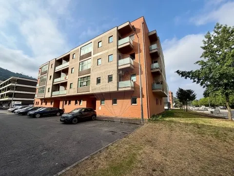 Apartamento T1 para arrendamento