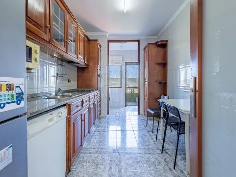 Moradia T3 para arrendamento