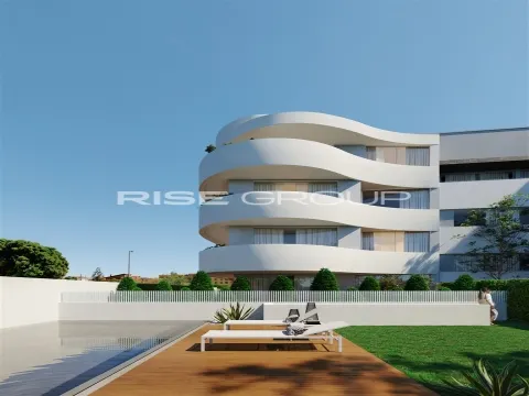 Apartamento T2  Duplex em construção na praia dos Lavadores