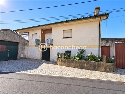 Pequeña finca 4 habitaciones