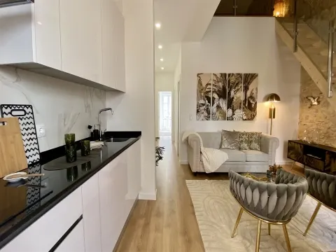 T2 em São Domingos de Benfica totalmente remodelado