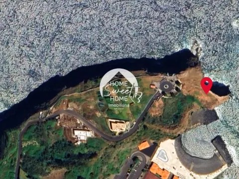 Terreno Rústico no Miradouro do Guindaste