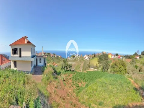 Propriedade Junto da Quinta do Furão