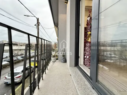 Andar Moradia T3 Renovado Rio Tinto | Suite + Terraço