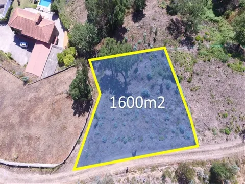 Terreno Exclusivo de 1.600 m² com Vista Panorâmica para o Rio Douro | Melres, Gondomar