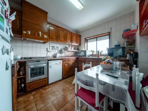 Moradia T3 Geminada – Urbanização Sol-Poente | Fafe