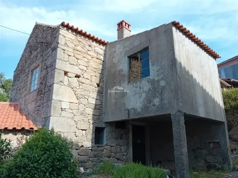 Moradia para Restaurar T2