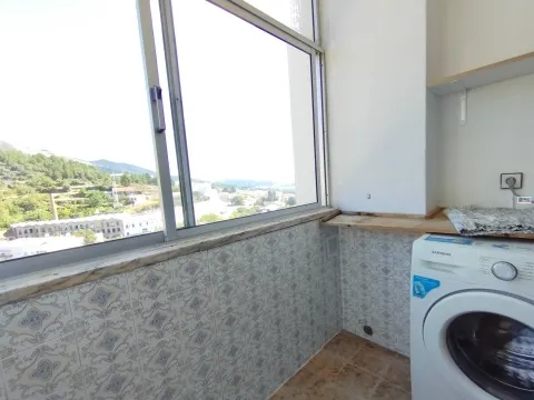 1 Quartos Disponíveis  - T3- Jardim Publico - Polo IV UBI - Só Estudantes - Raparigas