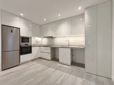  T2 Duplex Totalmente Remodelado - Centro de Anadia