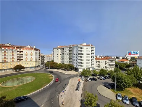 Flat T4