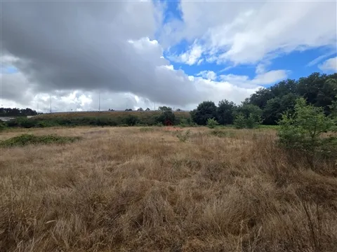 Terreno para Construção com 1.820m2 em Ferreira, Paços de Ferreira