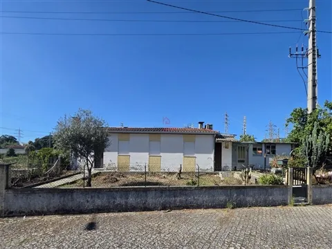 Moradia Térrea T2 em Areias, Santo Tirso
