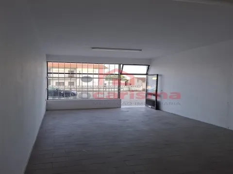  Loja  Carreira, V.N. Famalicão