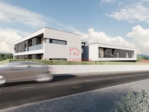 Moradia T3 em Fase de Construção em Freamunde, Paços de Ferreira