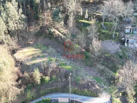 Terreno para construção com 1.450m2 em São Mamede de Negrelos, Santo Tirso
