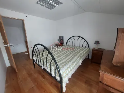 Landbesitz 4 Schlafzimmer
