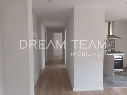 Apartamento T2 Remodelado Setúbal - Qta. Alves da Silva
