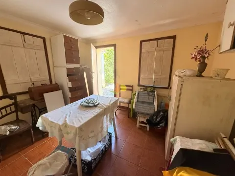 Villa mit 4 Schlafzimmern in Gala in Strandnähe