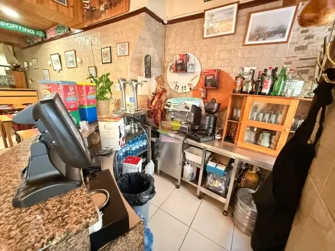 Restaurante a funcionar