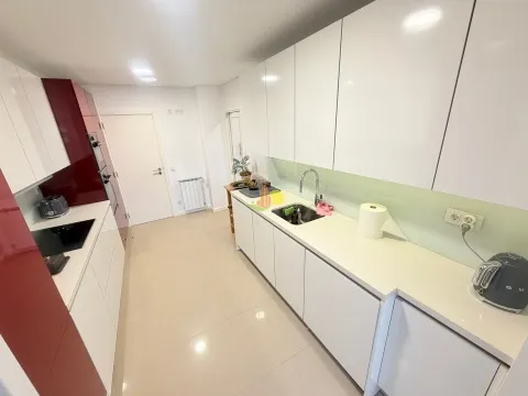  3-bedroom apartment with garage - Quinta Santa Maria