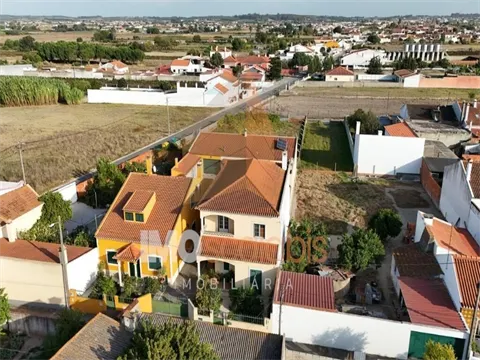 Moradia T4